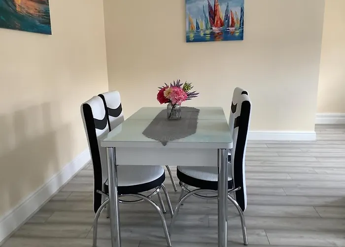 Blackpool Clifton Street Holiday Apartments